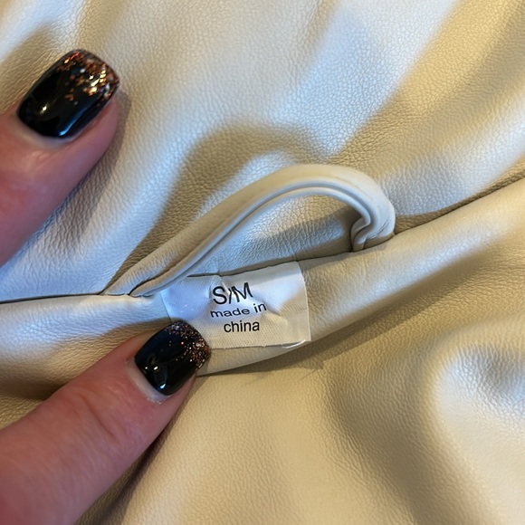 Teen Girl Crop Faux Leather Puffer Coat - Picture 6 of 7